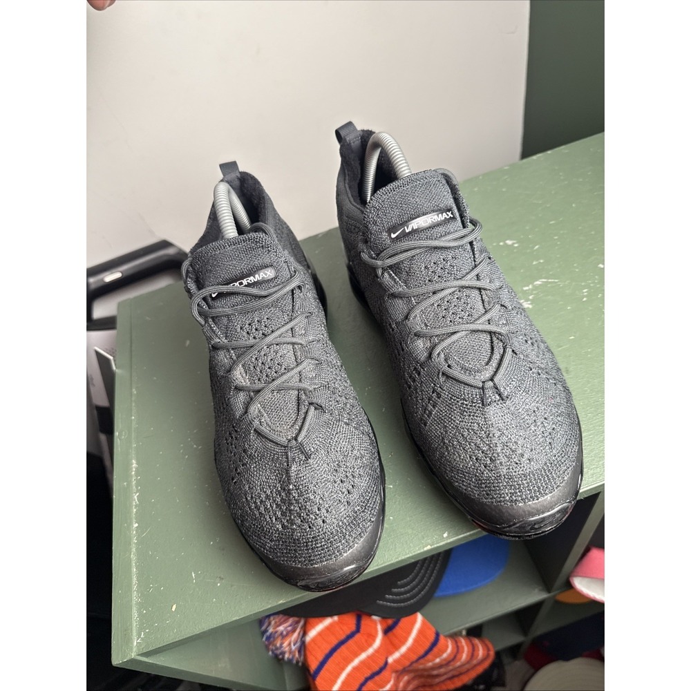Nike Air VaporMax Flyknit Shoes Mens Size 8.5 Black Running Sneakers DV1678-006 - Picture 3 of 11